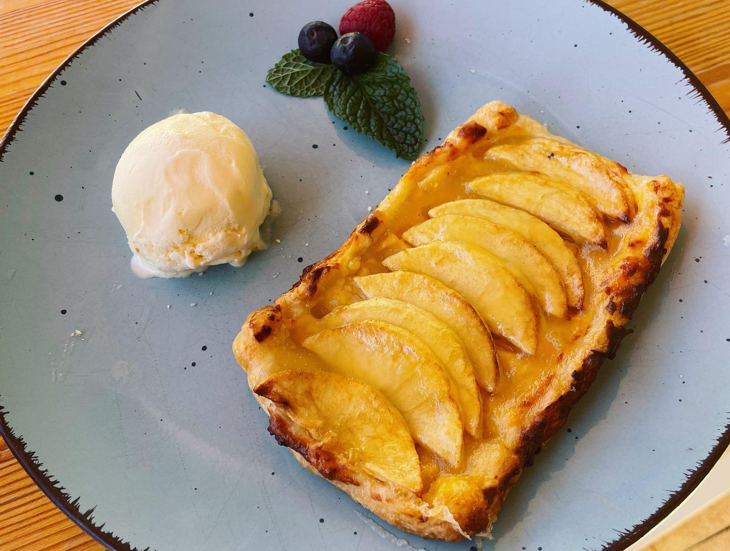 Tarta de manzana - Restaurante La Fonda de Alberto