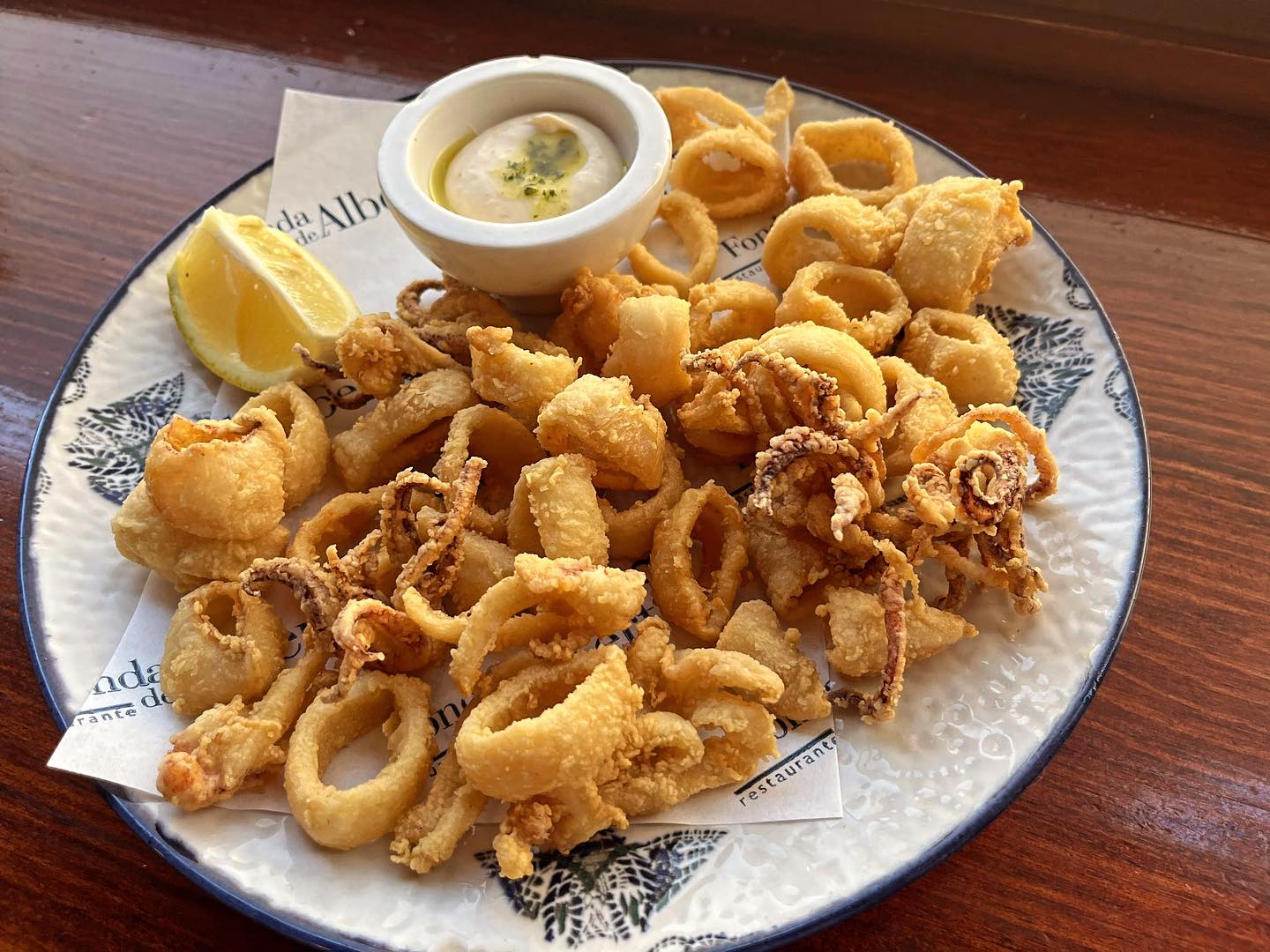 Calamaritos fritos - Restaurante La Fonda de Alberto