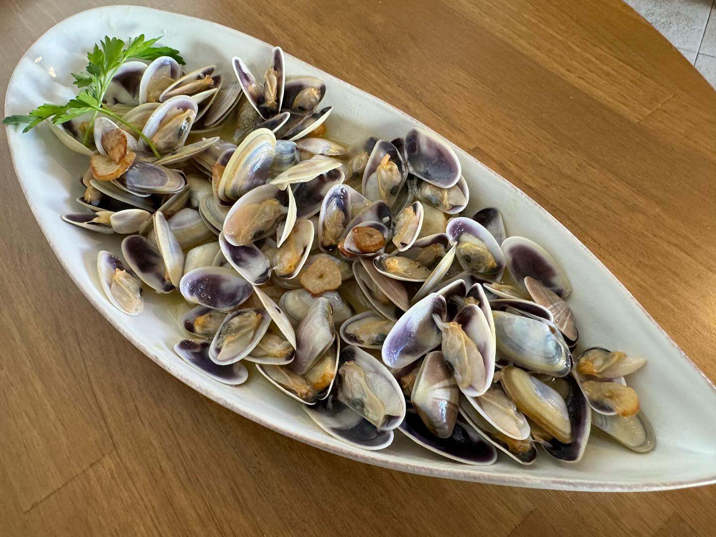 Almejas a la marinera - Restaurante La Fonda de Alberto