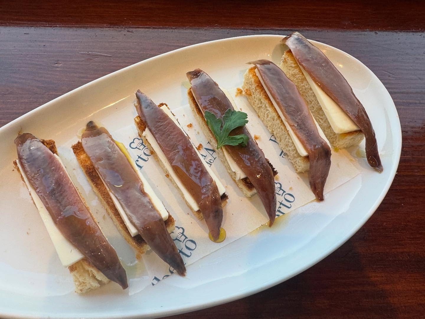 Lomos de anchoas de "Anchoas López" - Restaurante La Fonda de Alberto